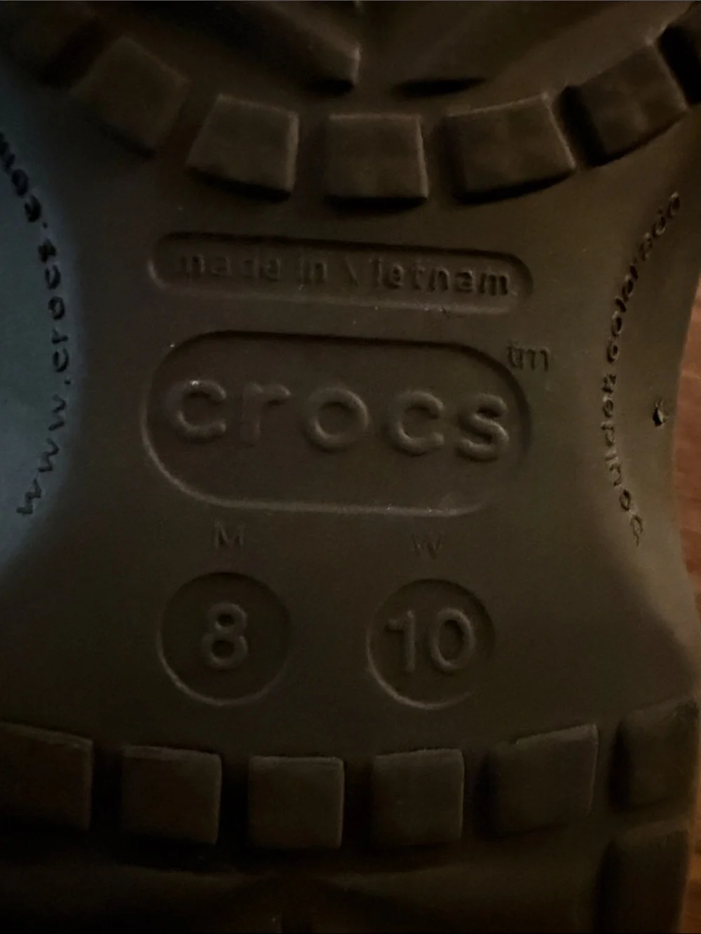 CROCS Classic Vented Clog Sandals in Black